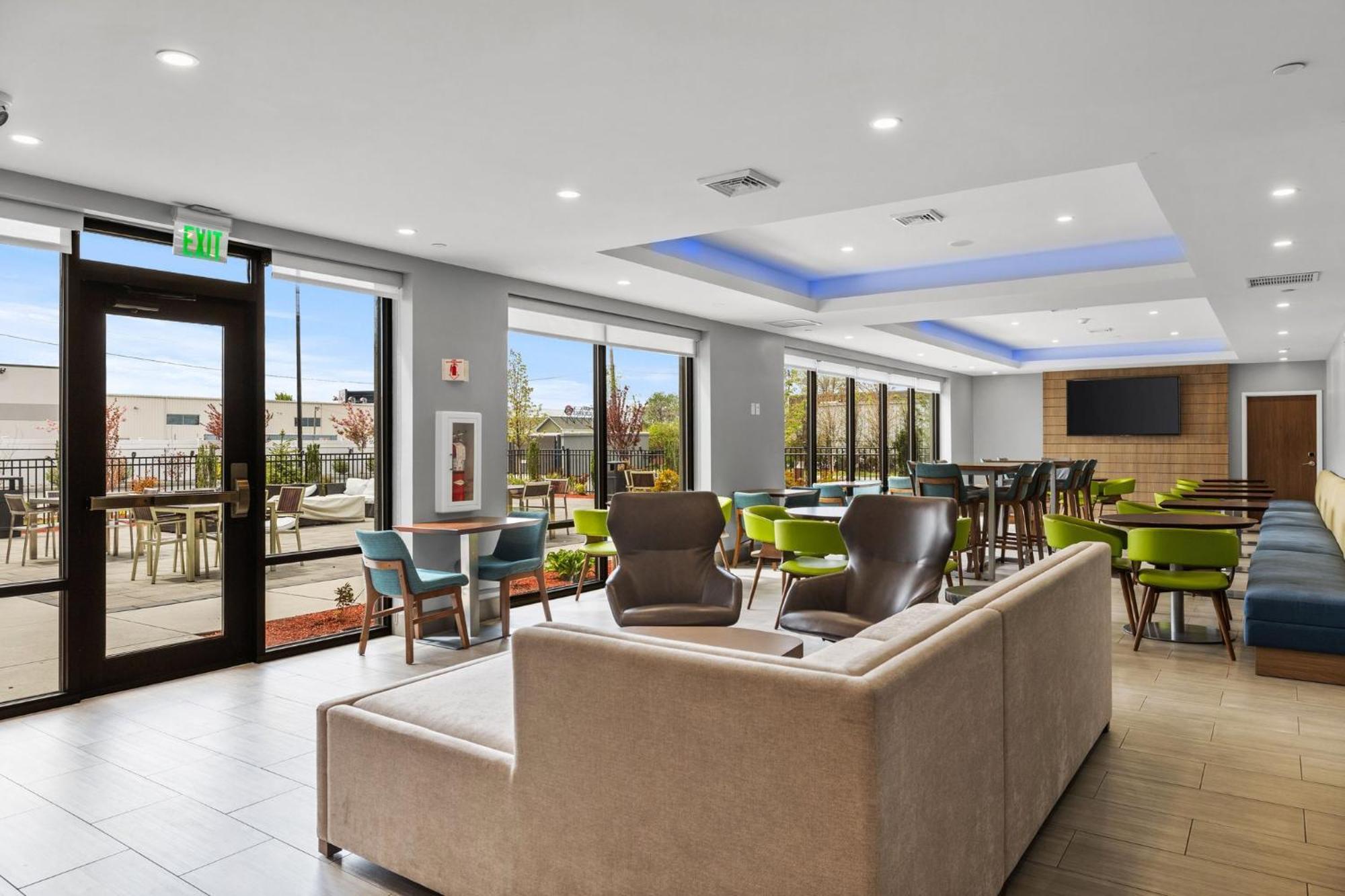 Even Hotel Manchester Airport By Ihg エクステリア 写真